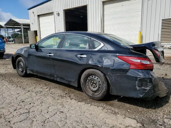 1N4AL3AP1JC152772 2018 NISSAN ALTIMA - Image 2