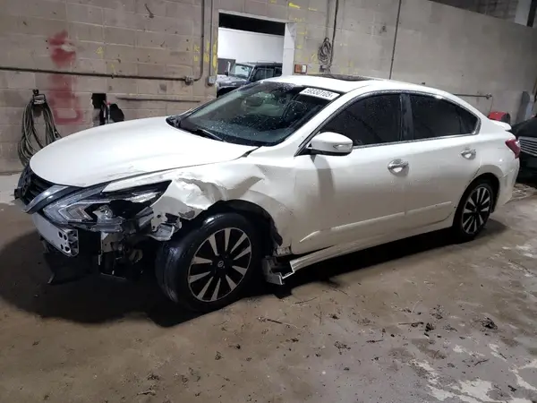 1N4AL3AP1JC153968 2018 NISSAN ALTIMA - Image 1