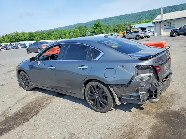 1N4AL3AP1JC159964 2018 NISSAN ALTIMA - Image 2