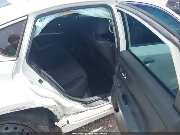1N4AL3AP1JC161195 2018 NISSAN ALTIMA - Image 8