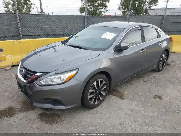 1N4AL3AP1JC164386 2018 NISSAN ALTIMA - Image 2