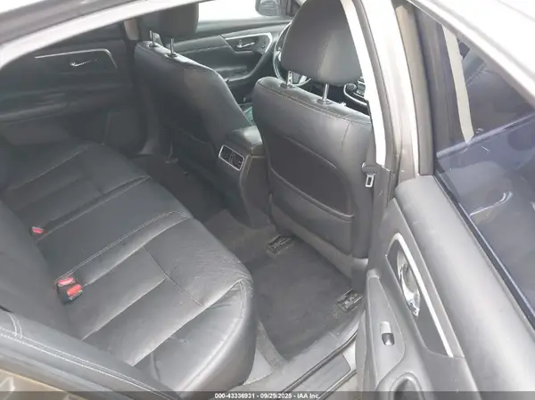 1N4AL3AP1JC164386 2018 NISSAN ALTIMA - Image 8