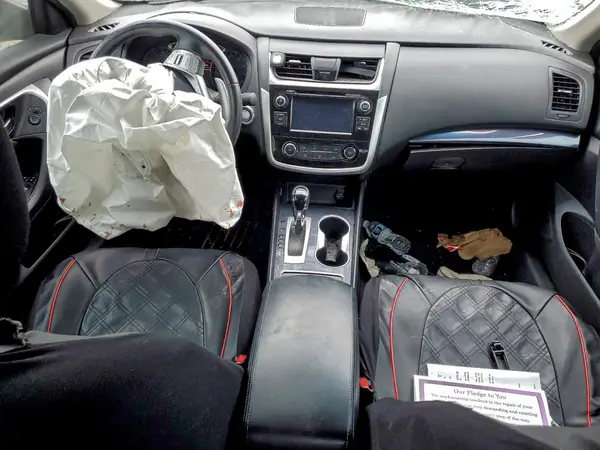 1N4AL3AP1JC165490 2018 NISSAN ALTIMA - Image 8
