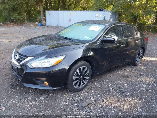 1N4AL3AP1JC166400 2018 NISSAN ALTIMA - Image 2