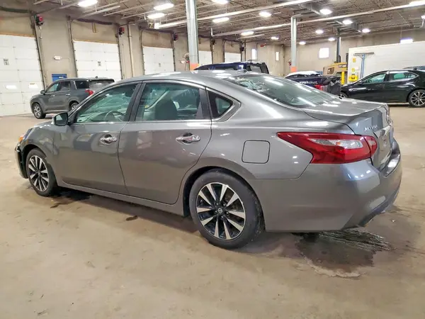 1N4AL3AP1JC170589 2018 NISSAN ALTIMA - Image 2