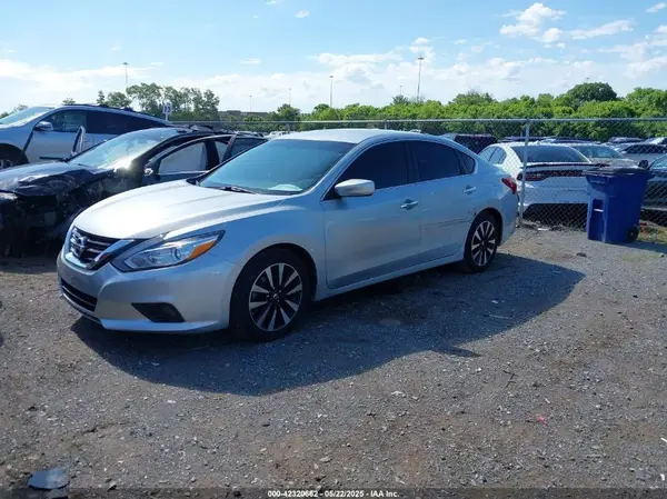 1N4AL3AP1JC171290 2018 NISSAN ALTIMA - Image 2