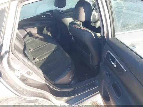 1N4AL3AP1JC175730 2018 NISSAN ALTIMA - Image 8