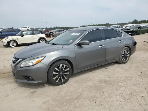 1N4AL3AP1JC179731 2018 NISSAN ALTIMA - Image 1