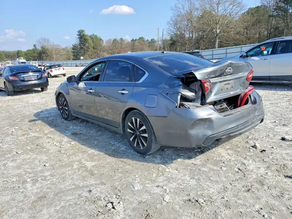 1N4AL3AP1JC180703 2018 NISSAN ALTIMA - Image 2