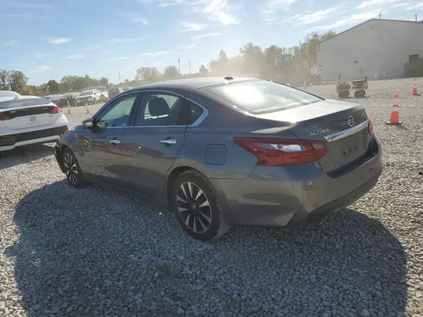 1N4AL3AP1JC183424 2018 NISSAN ALTIMA - Image 2