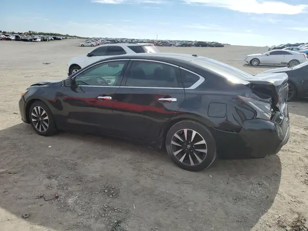1N4AL3AP1JC187733 2018 NISSAN ALTIMA - Image 2
