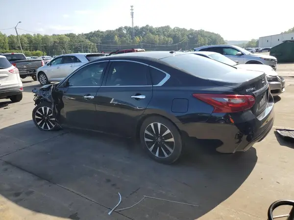 1N4AL3AP1JC189658 2018 NISSAN ALTIMA - Image 2