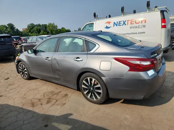 1N4AL3AP1JC191295 2018 NISSAN ALTIMA - Image 2