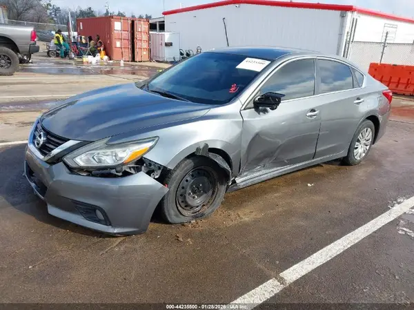 1N4AL3AP1JC193614 2018 NISSAN ALTIMA - Image 2