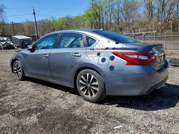 1N4AL3AP1JC195007 2018 NISSAN ALTIMA - Image 2