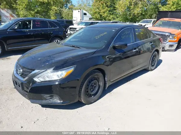 1N4AL3AP1JC202148 2018 NISSAN ALTIMA - Image 2