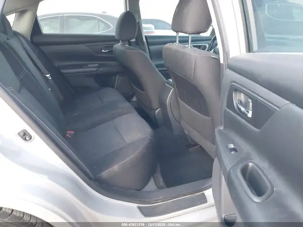 1N4AL3AP1JC203042 2018 NISSAN ALTIMA - Image 8