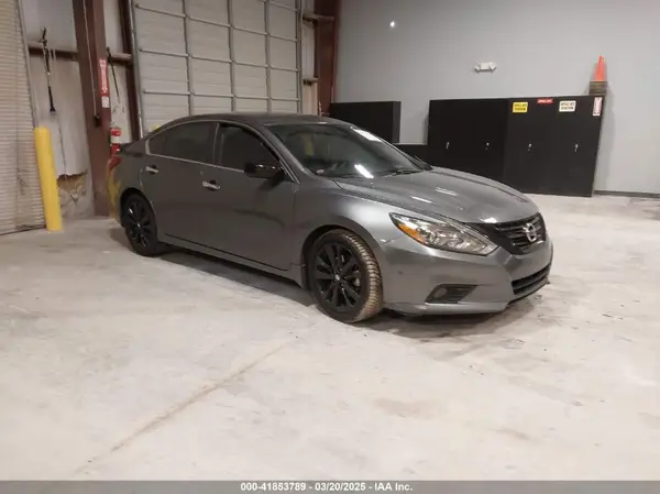 1N4AL3AP1JC203798 2018 NISSAN ALTIMA - Image 1