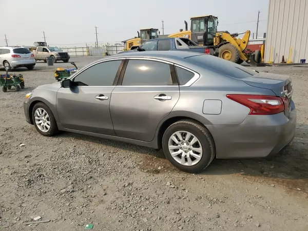 1N4AL3AP1JC205860 2018 NISSAN ALTIMA - Image 2