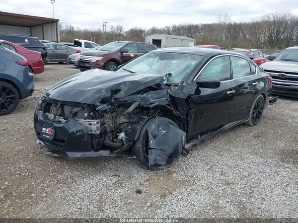1N4AL3AP1JC209715 2018 NISSAN ALTIMA - Image 2
