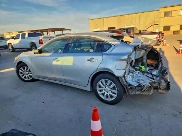 1N4AL3AP1JC210914 2018 NISSAN ALTIMA - Image 2