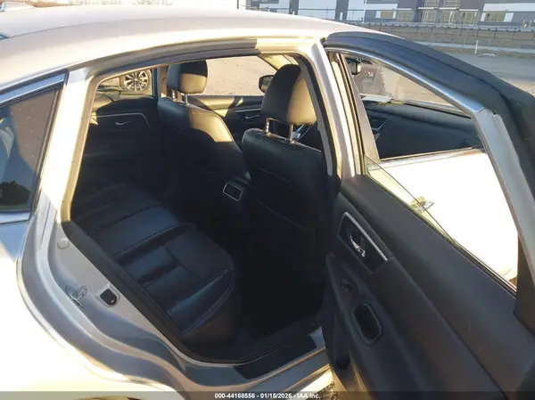 1N4AL3AP1JC212730 2018 NISSAN ALTIMA - Image 8