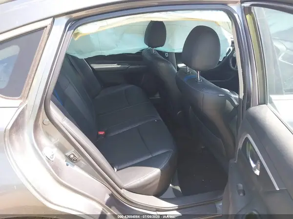 1N4AL3AP1JC213408 2018 NISSAN ALTIMA - Image 8