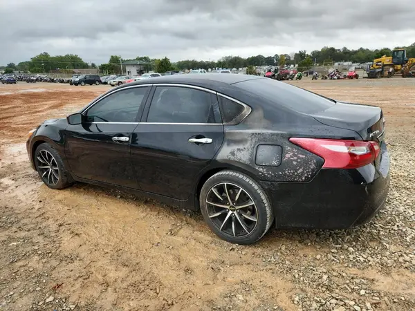 1N4AL3AP1JC221721 2018 NISSAN ALTIMA - Image 2