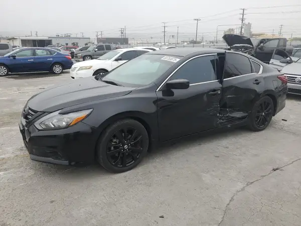 1N4AL3AP1JC223744 2018 NISSAN ALTIMA - Image 1