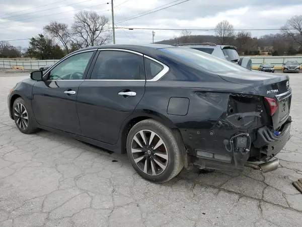 1N4AL3AP1JC224747 2018 NISSAN ALTIMA - Image 2