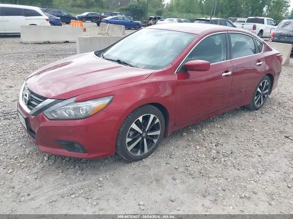 1N4AL3AP1JC224814 2018 NISSAN ALTIMA - Image 2