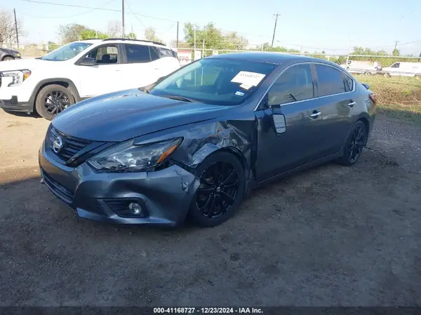 1N4AL3AP1JC226546 2018 NISSAN ALTIMA - Image 2
