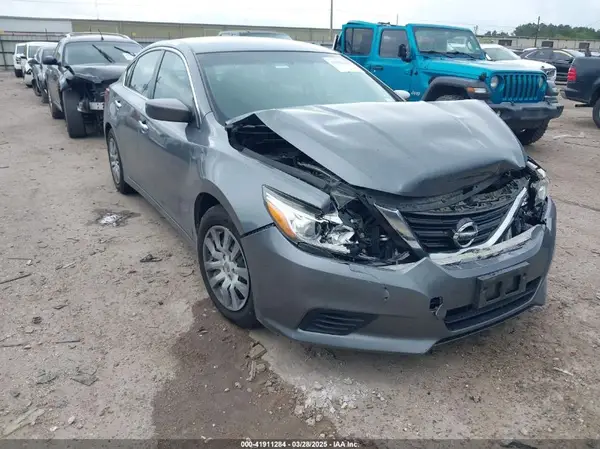 1N4AL3AP1JC227423 2018 NISSAN ALTIMA - Image 1