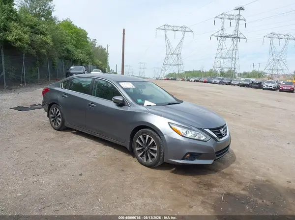 1N4AL3AP1JC227440 2018 NISSAN ALTIMA - Image 1