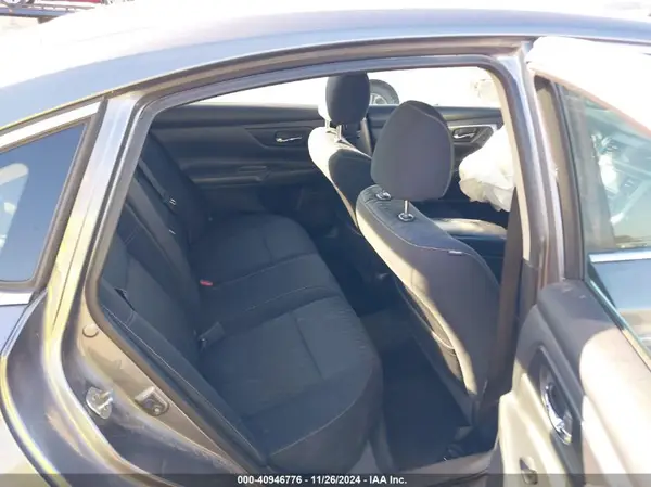 1N4AL3AP1JC230709 2018 NISSAN ALTIMA - Image 8