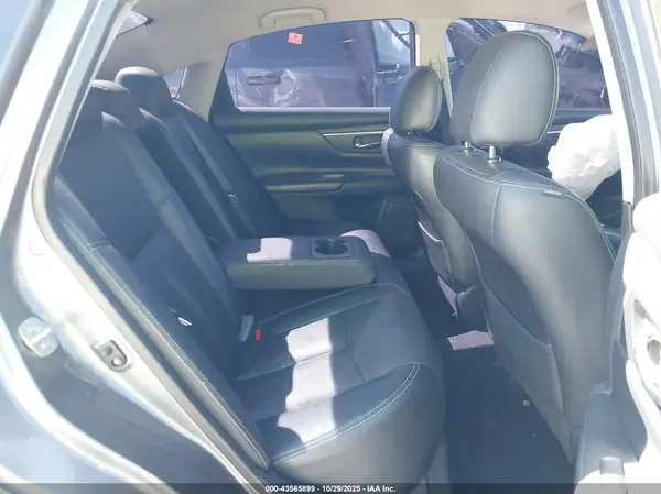 1N4AL3AP1JC232699 2018 NISSAN ALTIMA - Image 8