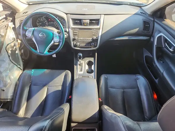 1N4AL3AP1JC240012 2018 NISSAN ALTIMA - Image 8