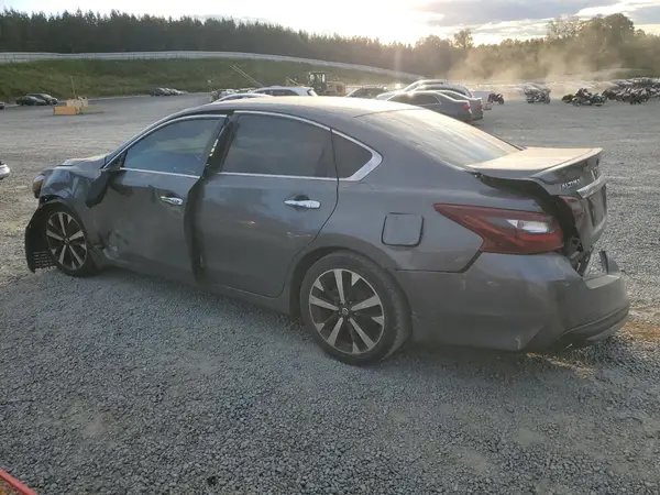 1N4AL3AP1JC240382 2018 NISSAN ALTIMA - Image 2