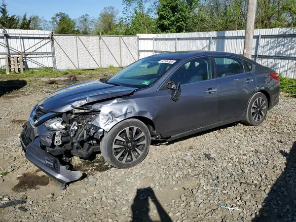 1N4AL3AP1JC245940 2018 NISSAN ALTIMA - Image 1