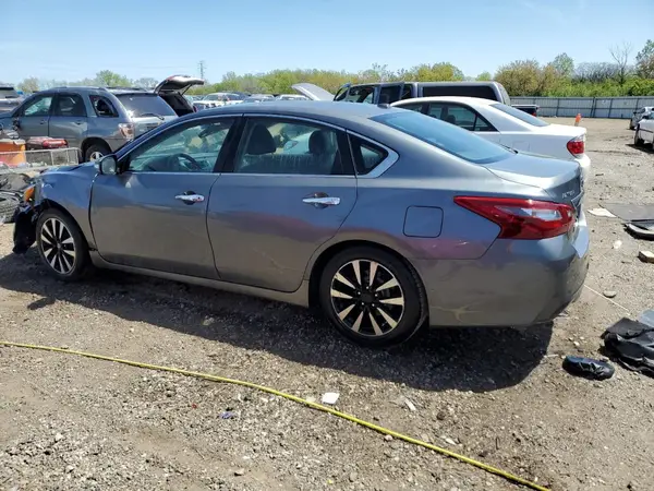 1N4AL3AP1JC248062 2018 NISSAN ALTIMA - Image 2