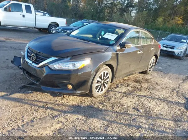1N4AL3AP1JC251365 2018 NISSAN ALTIMA - Image 1