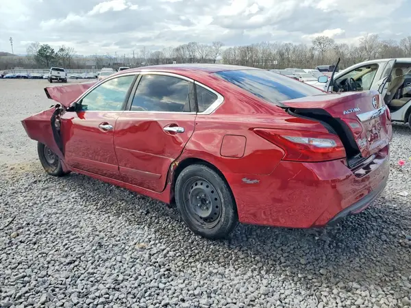 1N4AL3AP1JC251737 2018 NISSAN ALTIMA - Image 2