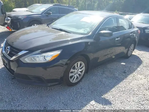 1N4AL3AP1JC255626 2018 NISSAN ALTIMA - Image 2