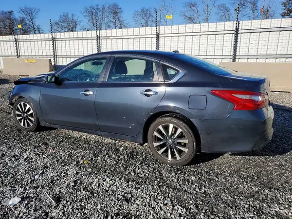 1N4AL3AP1JC259062 2018 NISSAN ALTIMA - Image 2