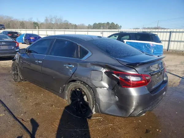 1N4AL3AP1JC260616 2018 NISSAN ALTIMA - Image 2