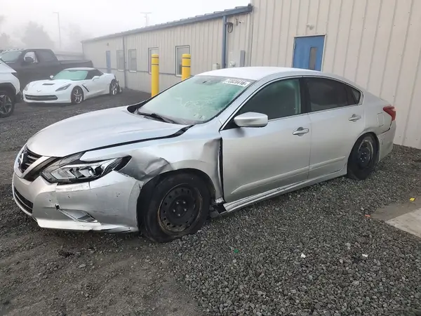 1N4AL3AP1JC262396 2018 NISSAN ALTIMA - Image 1