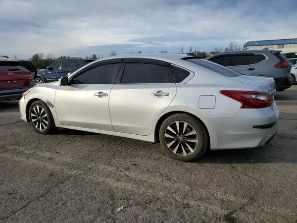 1N4AL3AP1JC262656 2018 NISSAN ALTIMA - Image 2