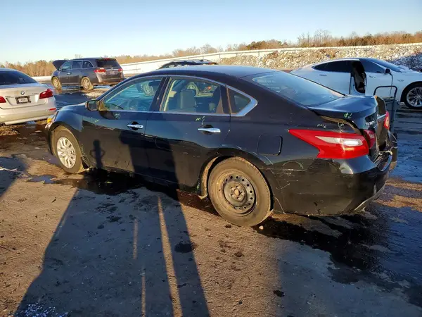 1N4AL3AP1JC263127 2018 NISSAN ALTIMA - Image 2