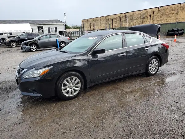 1N4AL3AP1JC263872 2018 NISSAN ALTIMA - Image 1