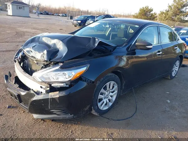 1N4AL3AP1JC280400 2018 NISSAN ALTIMA - Image 2